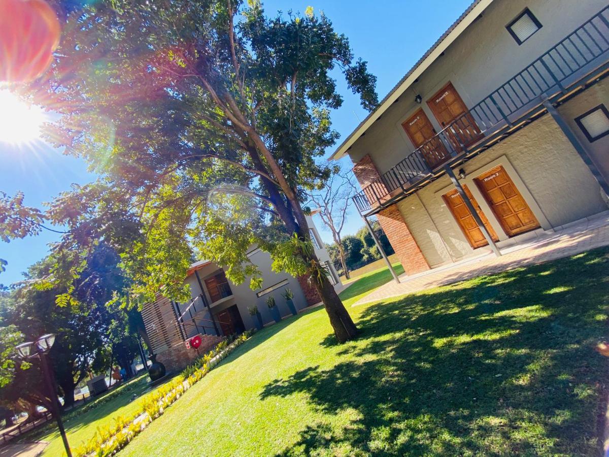 Letaba Junction Lodge Letsitele Eksteriør bilde